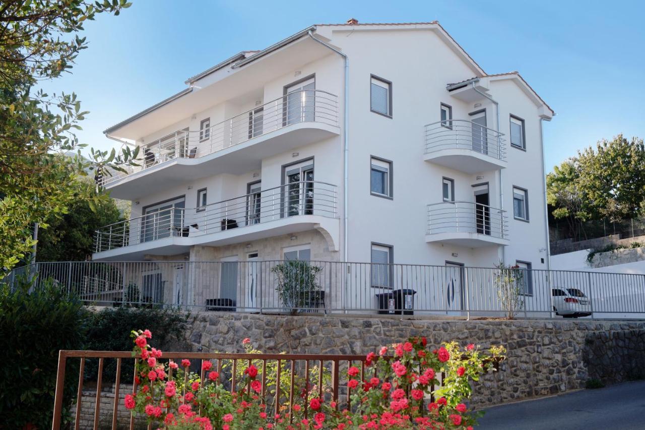 Villa Dragi With Pool, Sauna, & Whirlpool Opatija Exteriör bild