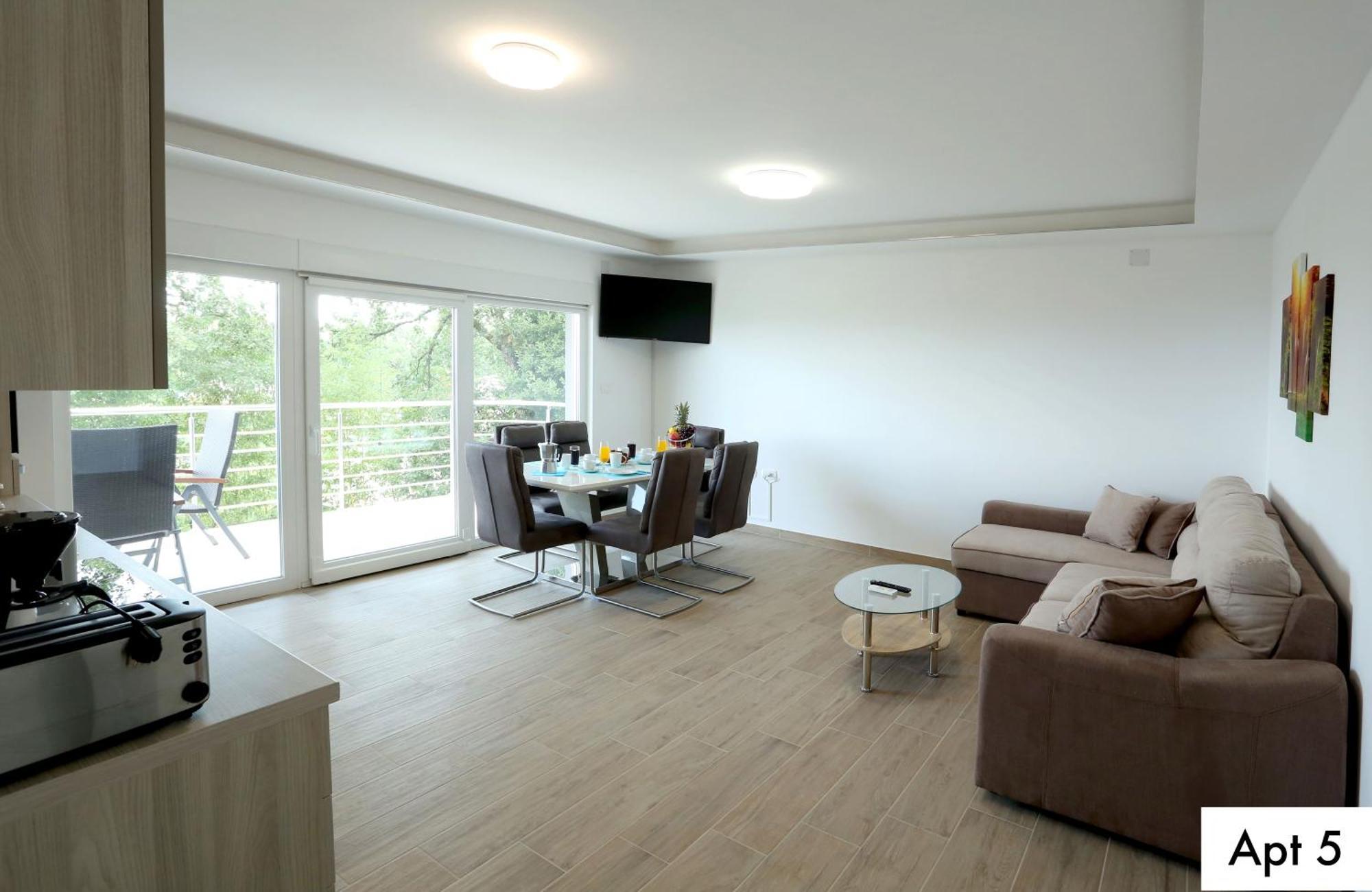 Villa Dragi With Pool, Sauna, & Whirlpool Opatija Rum bild